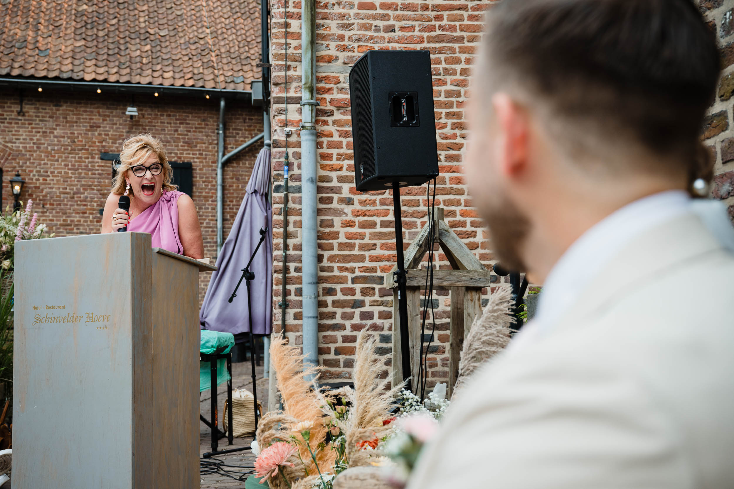 Buiten trouwen bij de schinvelderhoeve