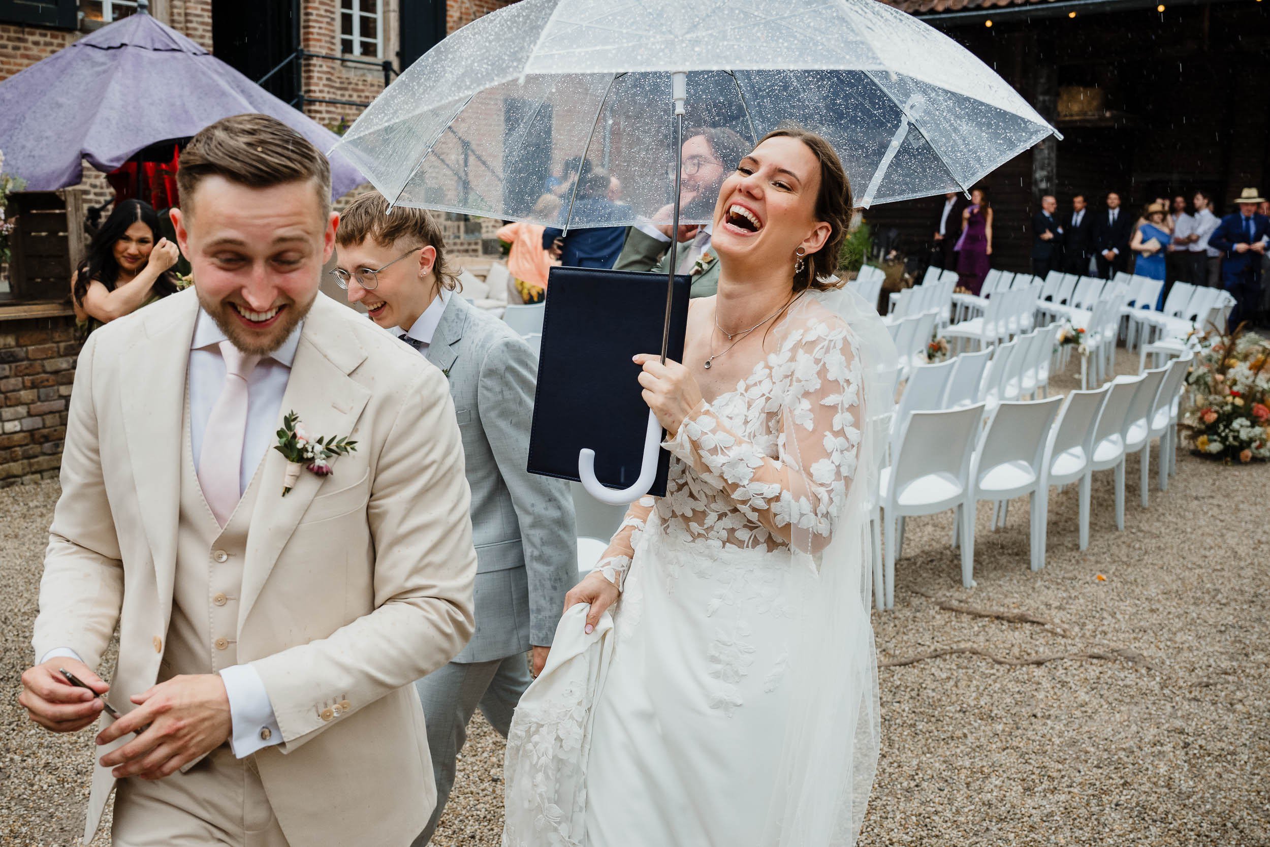 Buiten trouwen bij de schinvelderhoeve