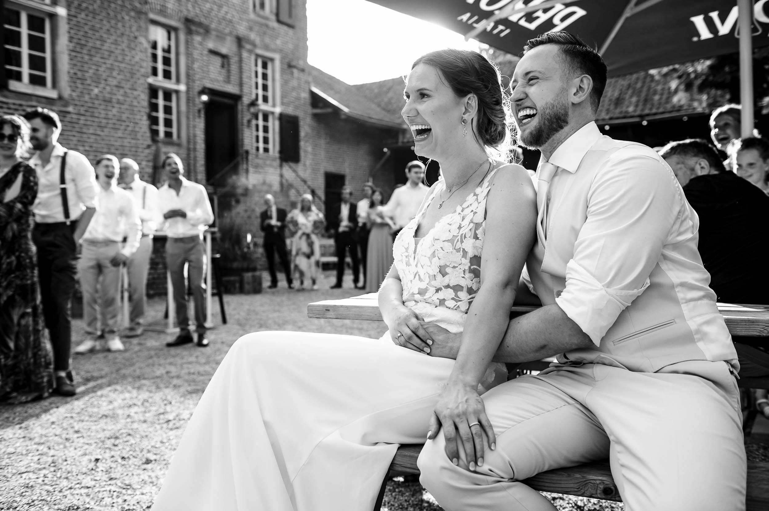 Spontane trouwfoto's Schinvelderhoeve