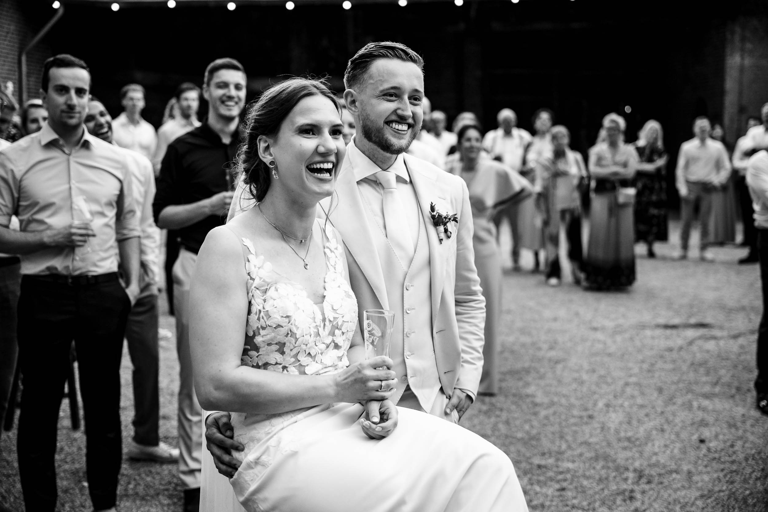 Spontane trouwfoto's Schinvelderhoeve